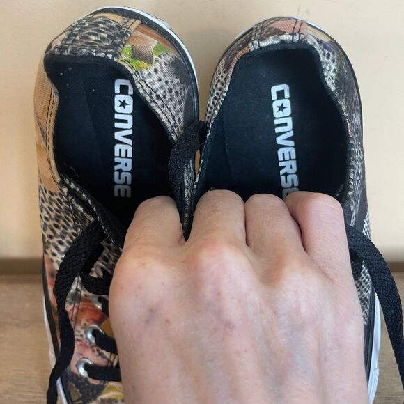 NWOT Converse Chuck Taylor All Star Ox Digital Floral size 5 Women - Picture 7 of 8